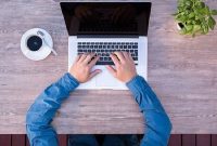 Perbedaan Antara Pendidikan Vokasi Dan Akademik