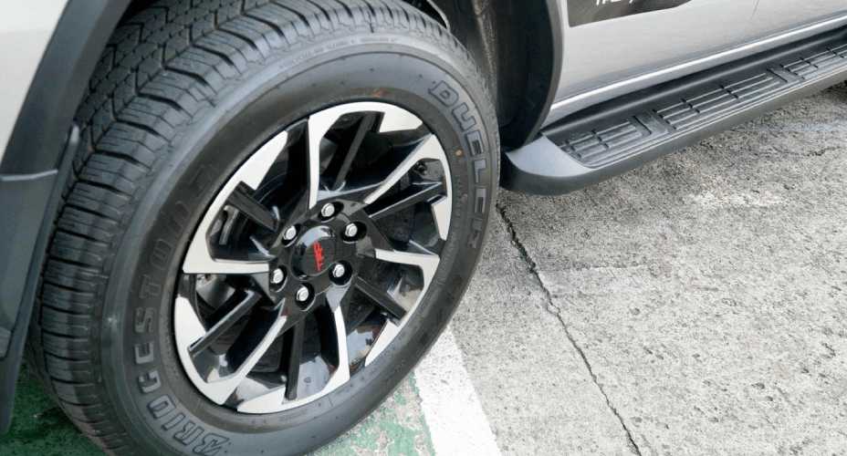 Bagaimana Cara Memilih Ban Mobil Yang Tepat